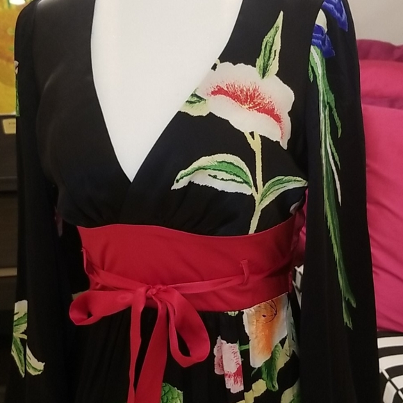 100%silk kimono dress - Picture 4 of 7